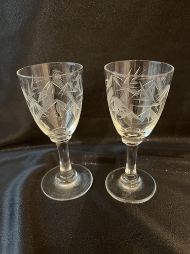 Pair beautiful vintage - of,