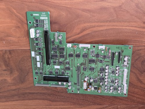 Yamaha motif es7 sub - es7,