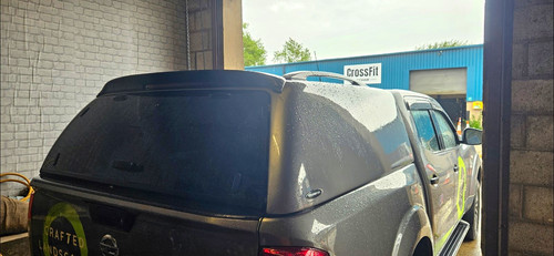 Nissan navara np300 - navara, canopy
