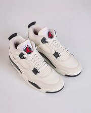 Nike Air Jordan 4 Retro
