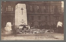 Vintage postcard The Cenotaph