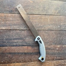 Pull Saw with Detachable Blade