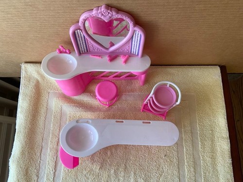 Barbie doll hair salon - doll,