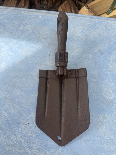 Ww2 german entrenching tool - ww2,