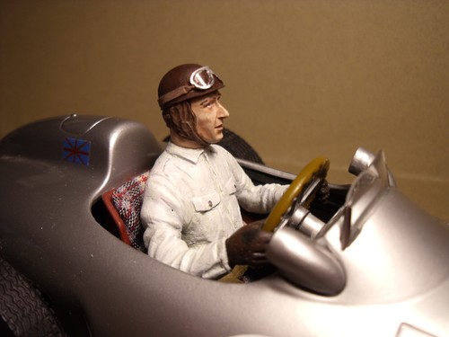 Figure fangio driving - figure,