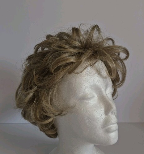 Paula young felicity sunkissed - felicity,
