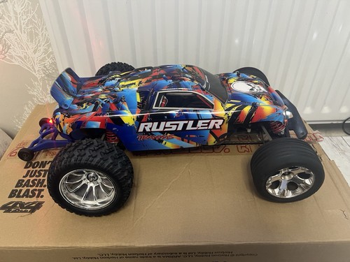 Traxxas rustler 2wd - traxxas,