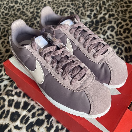 New nike women - new,