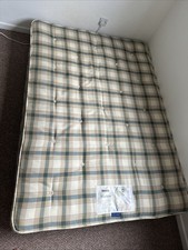 Firm Double Mattress 4ft 5in x 6ft 3in – Very Good Condition