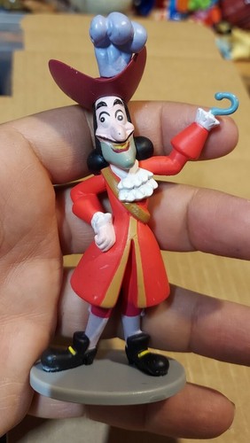 Walt disney captain hook pvc - disney,
