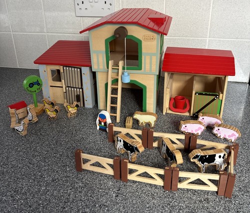 Chad valley wooden farm - valley,