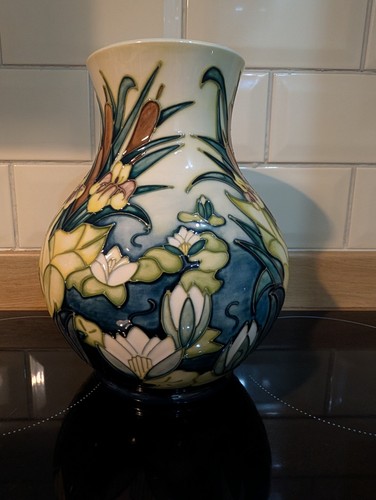 Moorcroft lamia pattern large - moorcroft,