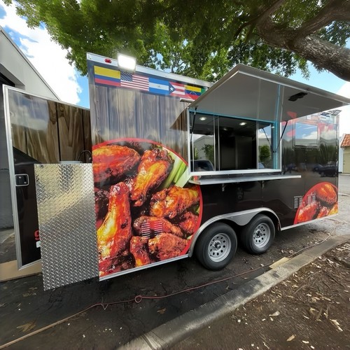 Bbq food trailer fried chicken - fried,
