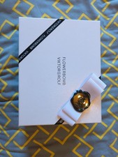 Victor & Rolf Flowerbomb Display Box