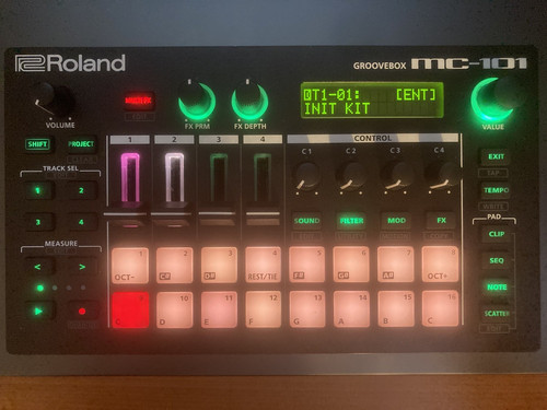 Roland 101 groovebox - roland,