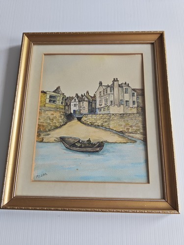 Robin hoods bay - robin,
