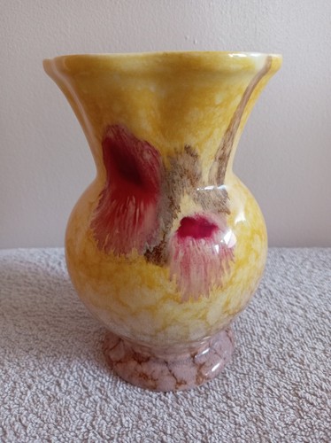 Lovely 1940s 1950s vase - lovely,