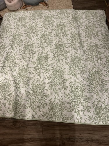 Laura ashley queen quilt set - ashley-queen,