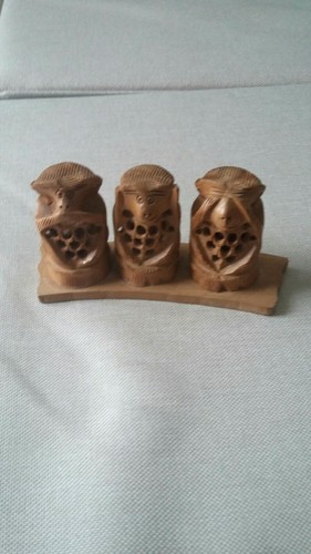 Three wise monkey - monkey, hear