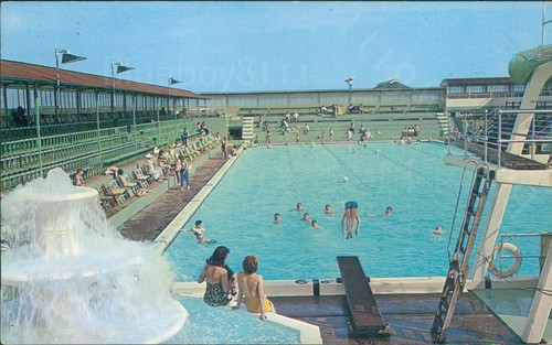 Clacton sea bathing pool - sea,