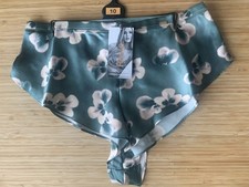 M&S Rosie Range Luxurious