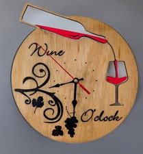 Wine o clock. Wall Clock