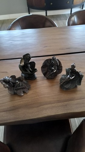 Heredities figurines spring - heredities,