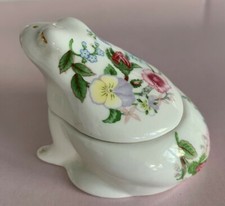 AYNSLEY WILD TUDOR FROG