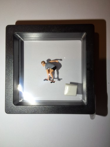Scale skating boy figure - scale,