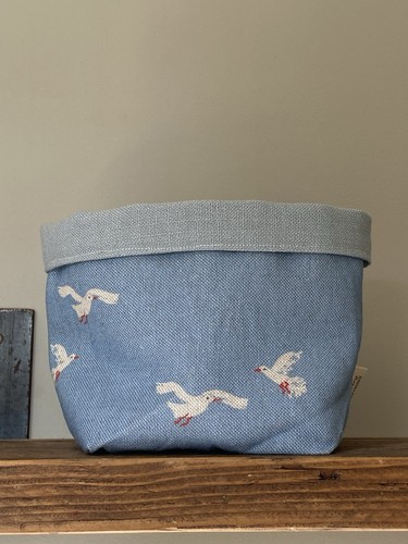 Emily bond seagull fabric - bond,