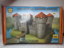 Medieval Stone Fortress 1:72