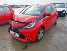 Breaking Toyota Aygo 1.0