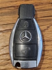 USED MERCEDES BENZ 2 BUTTON