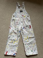 Oshkosh vintage USA Paint