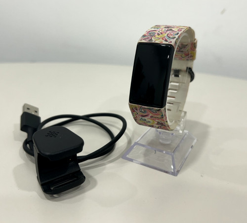 Fitbit charge fitness - fitbit, 4