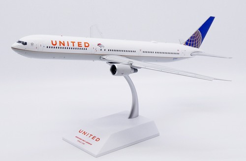B767 400er united - united, (flaps