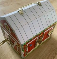 Melissa and Doug  Latch Locks  Farm House Barn