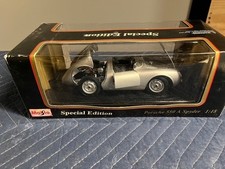 Maisto 1:18 Scale Metal Model