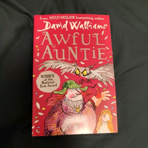 Awful auntie david walliams - -,