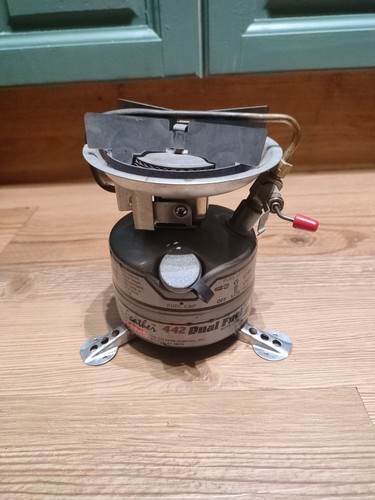 Coleman feather 442 dual - 442, fuel