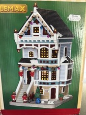 BNIB Lemax Powell House