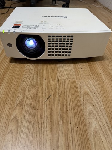 Panasonic vmz61 wuxga - pt-vmz61, laser