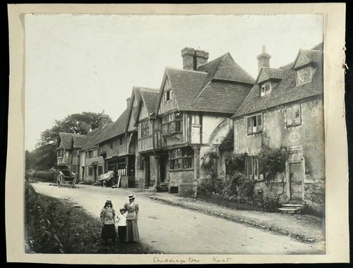 Chiddingstone kent photograph - kent,