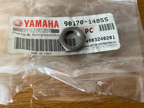 Yamaha clutch centre - , nut