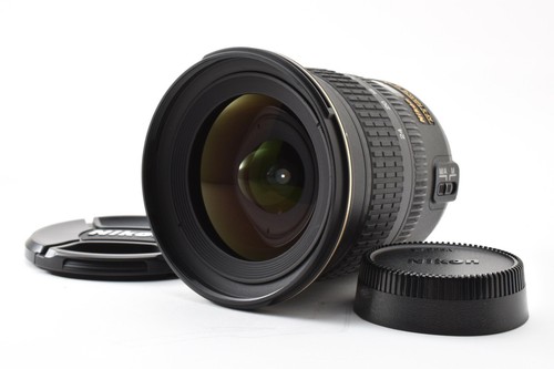 Near mint nikon - af-s, dx