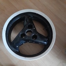 Peugeot vivacity/Speedfight Wheel  50 100  1 /2 black with white rim