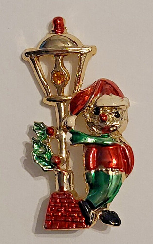 Classic christmas pin - pin, brooch