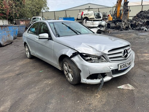 Mercedes c200 breaking 2013 - c200,