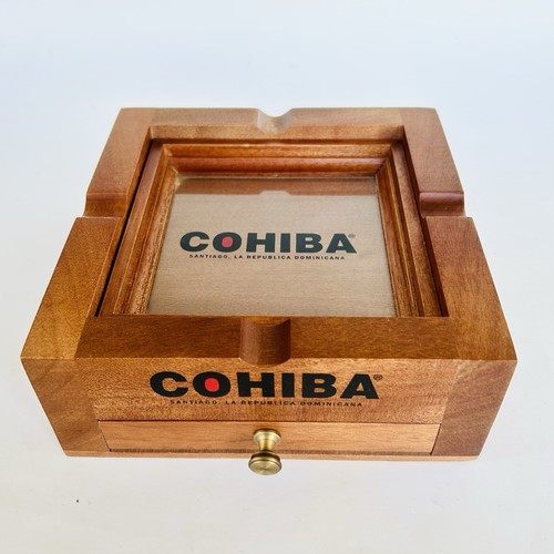 Cohiba red dot wood cigar - red,