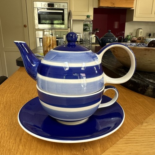 Tea clipper whittard of - by,
